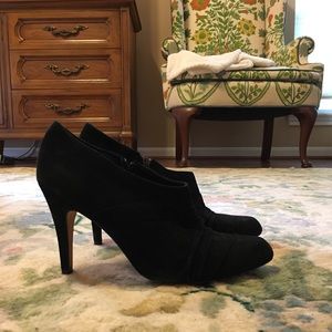 Saks Fifth Ave heels